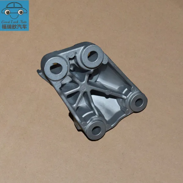 Left suspension bracket